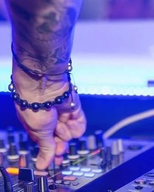 Steve Aoki